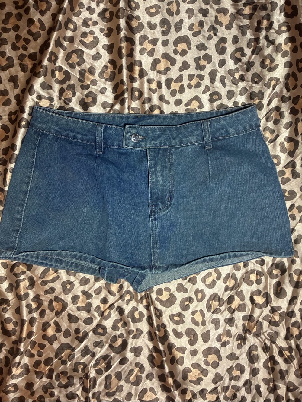 ⭒ adorable shein mini jean skort